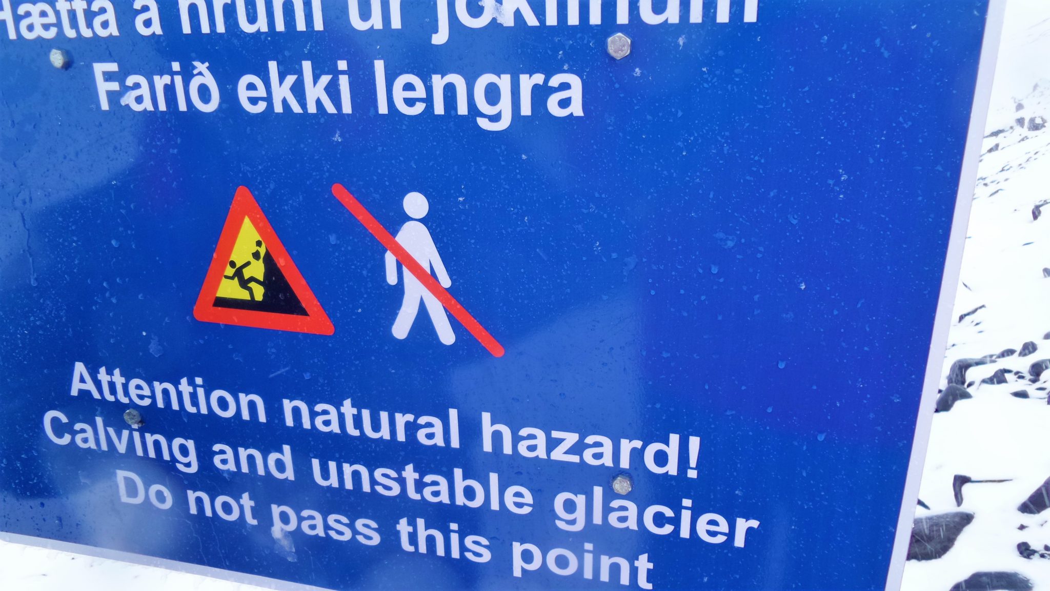 Jökulsárlón glacier warning sign, Iceland