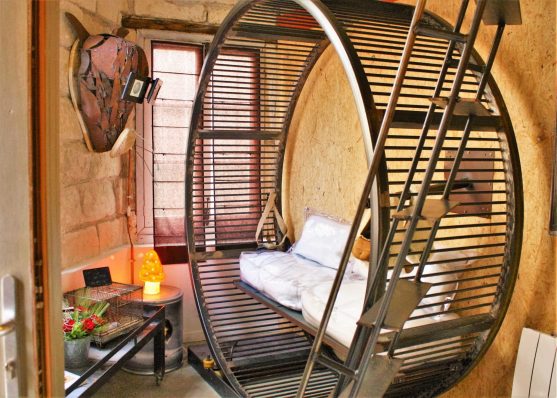 Most-Unique-hotels-in-the-world-Villa-Hamster-Nantes-France