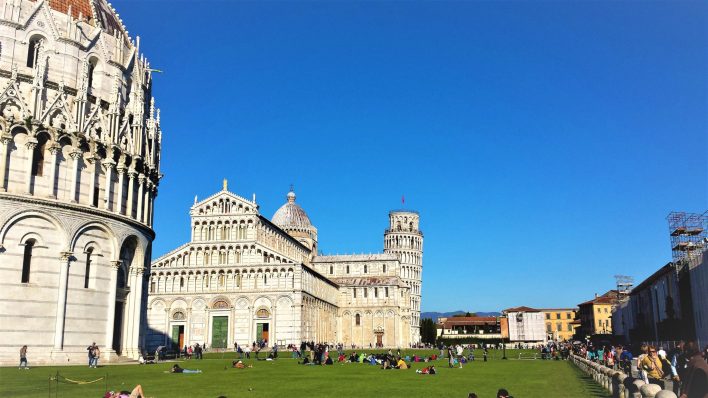 Piazza dei Miracoli, buildings in Pisa, Italy, things to do in pisa italy