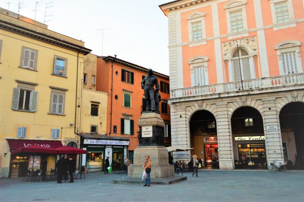 Pisa city centre, Italy, things to do in pisa italy