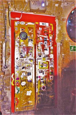 Szimpla Kert ruin bar toilet Budapest, Hungary